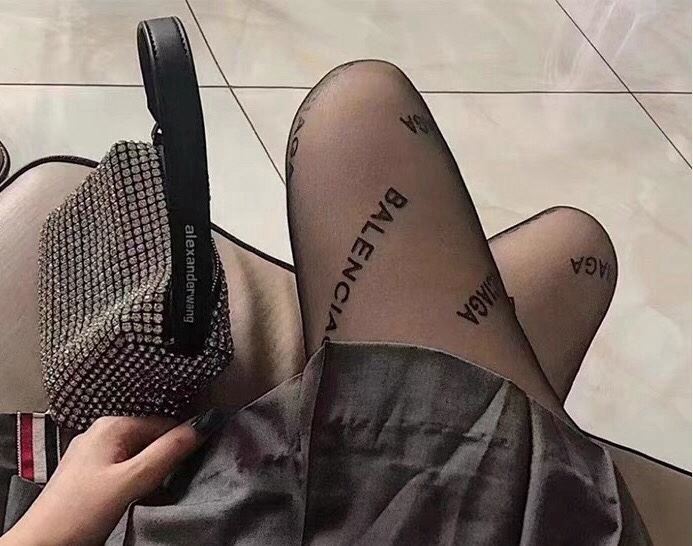 BALENCIAGA